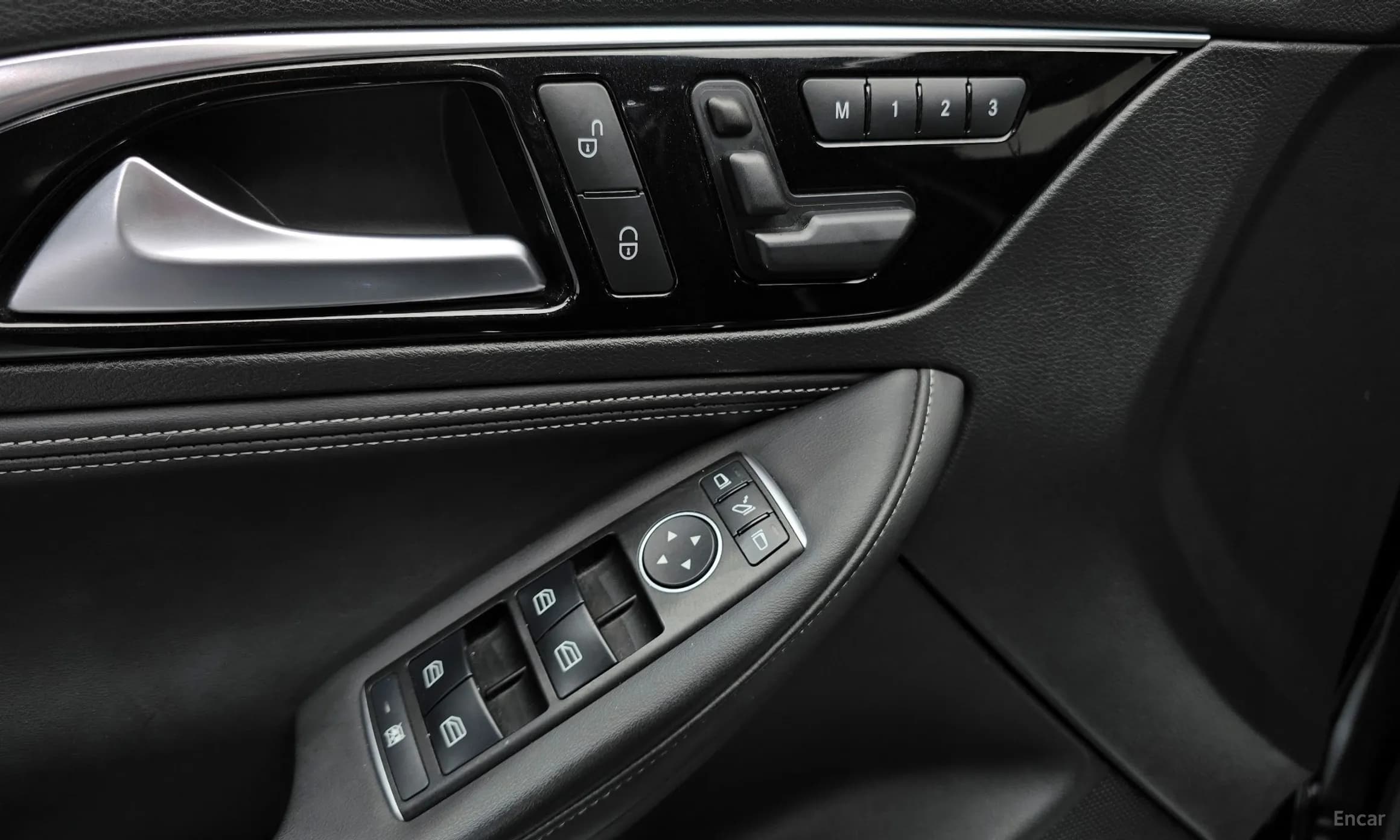 Q30