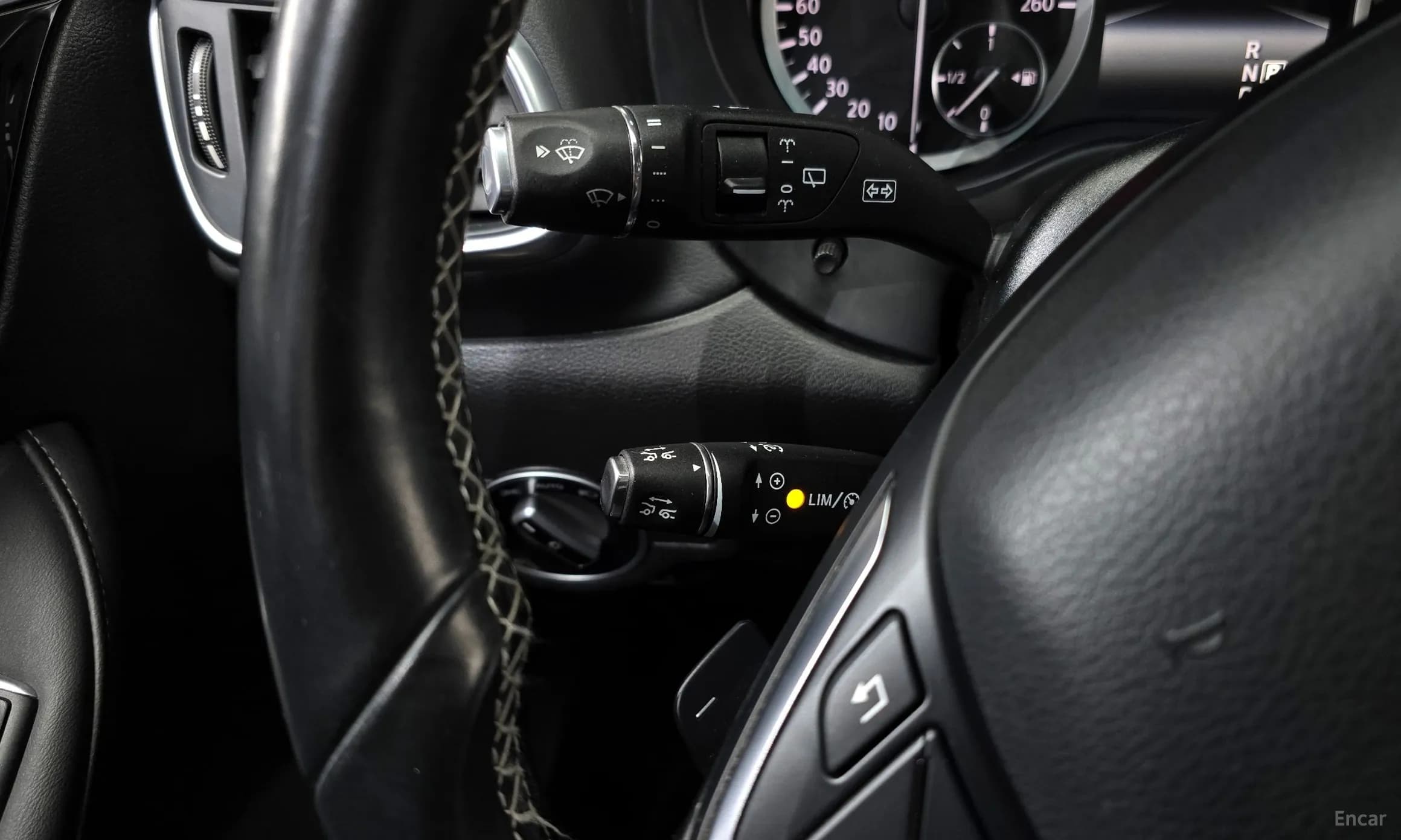 Q30