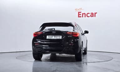 Q30