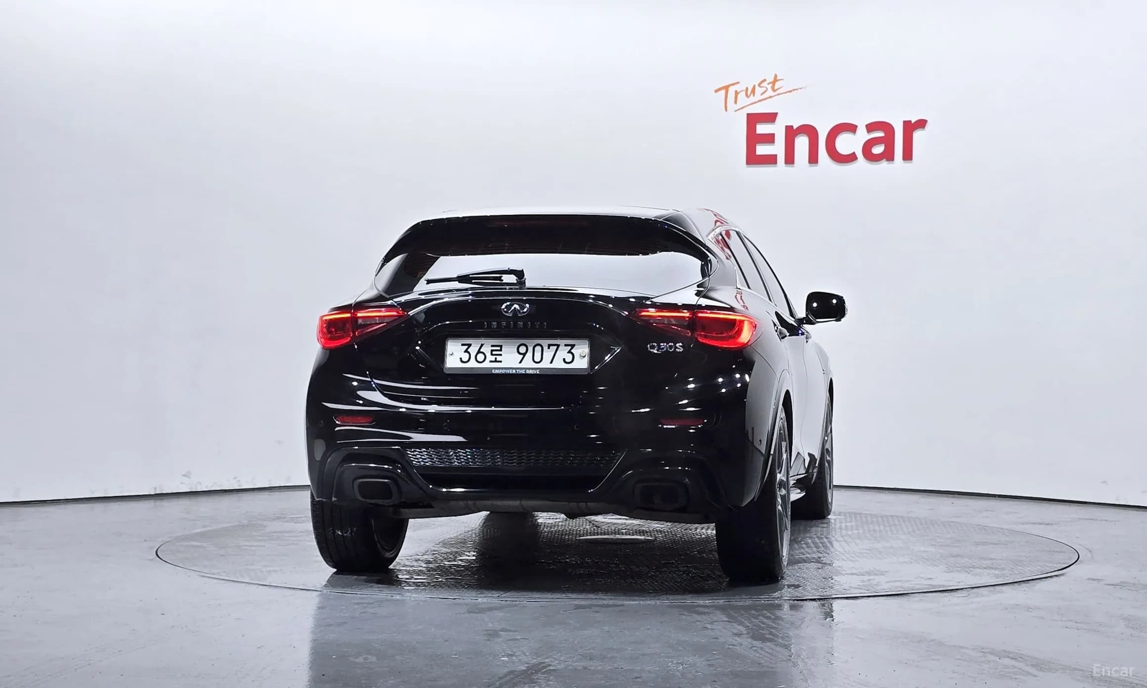 Q30