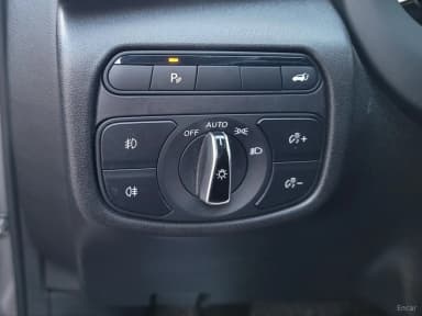 QX50 (P71A)