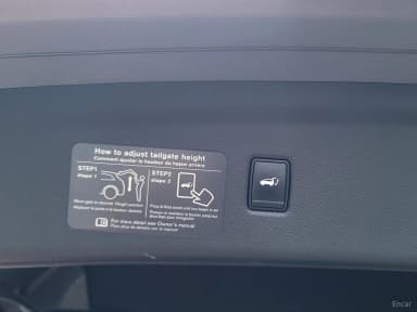 QX50 (P71A)