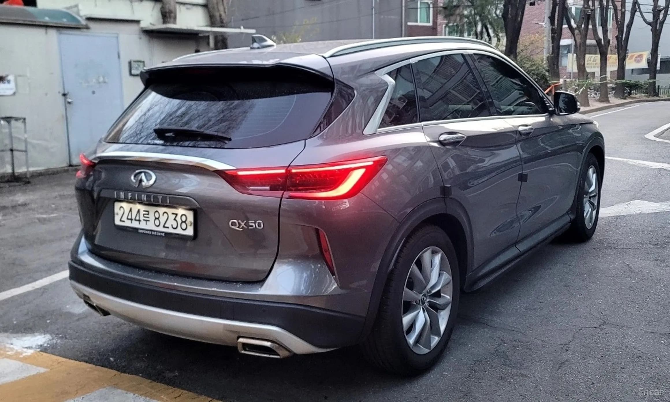 QX50 (P71A)