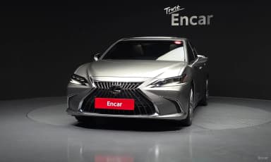 ES300h 7th Generation