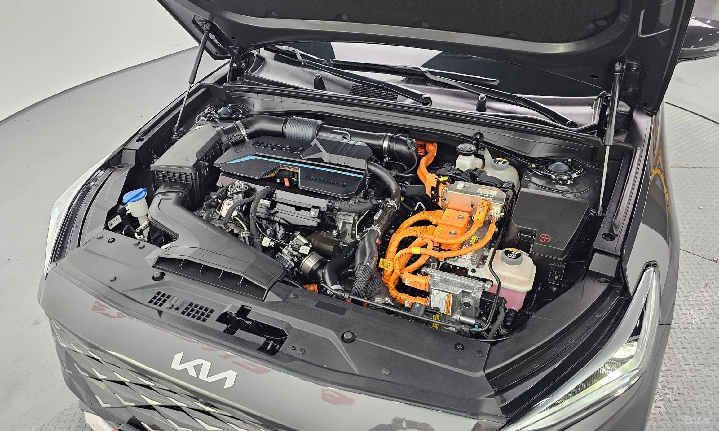 K8 Hybrid