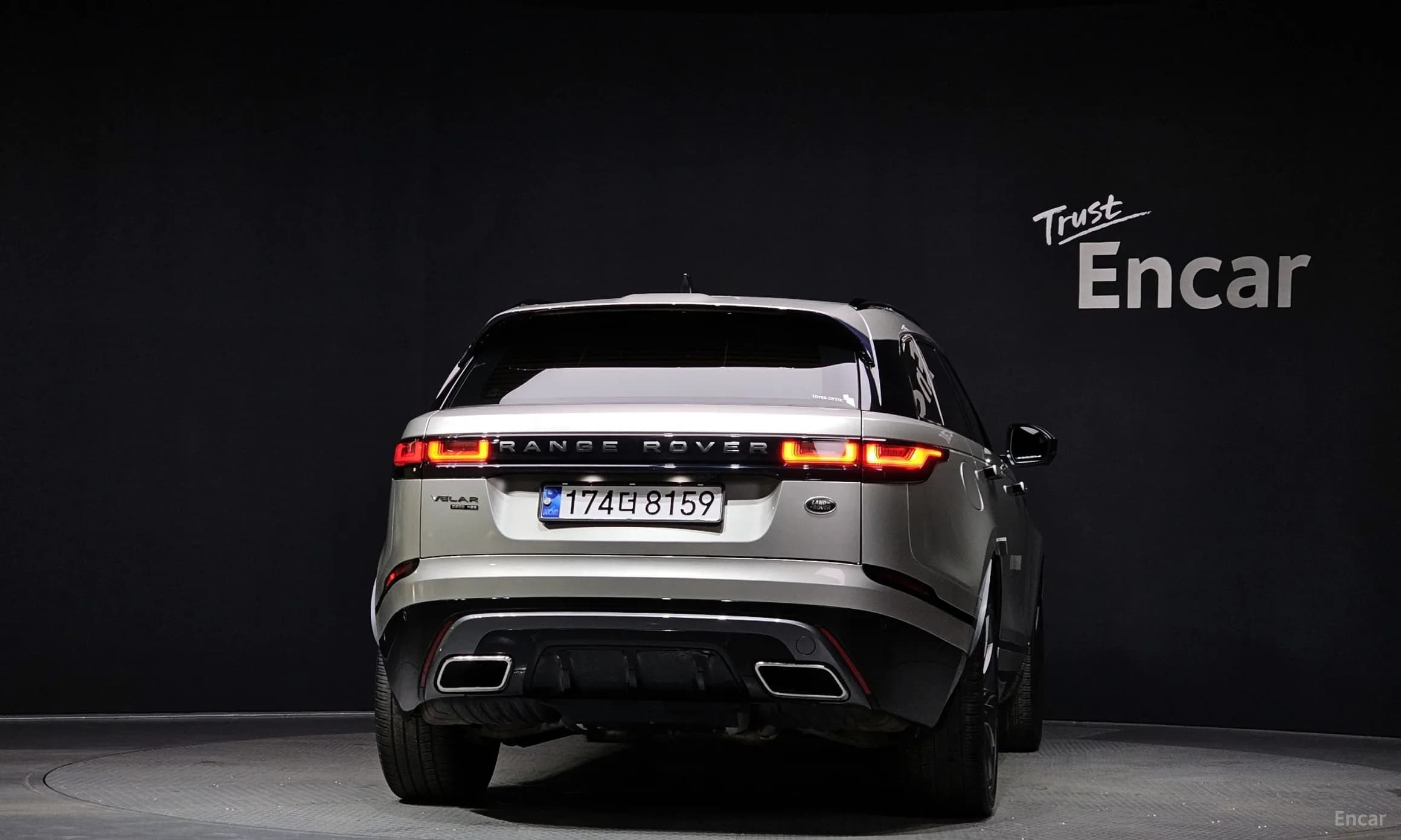 Range Rover Bella