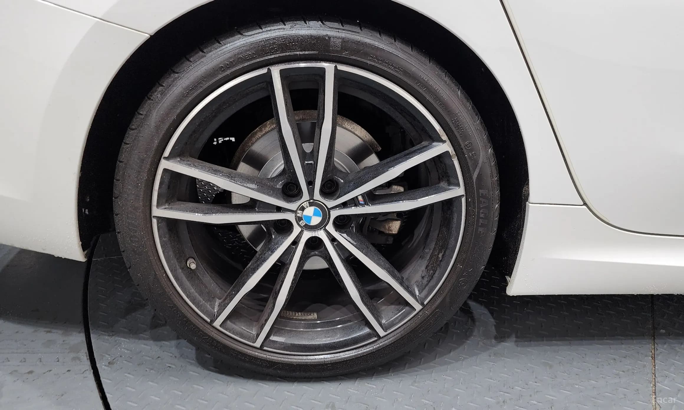 3 Series (G20)