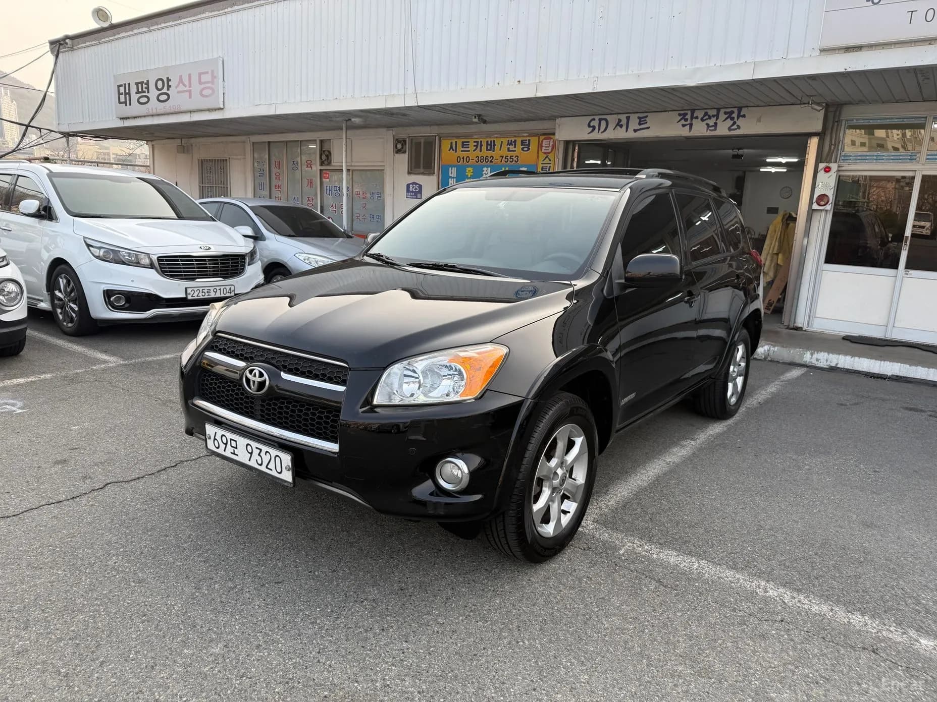 RAV4