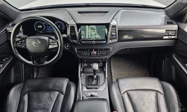 Rexton Sports Khan