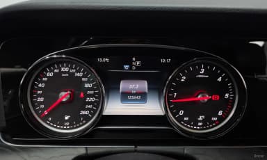 E-Class W213