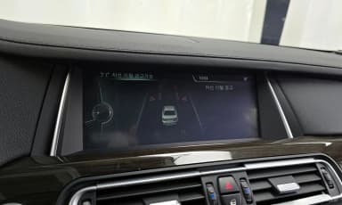 7 Series (F01)
