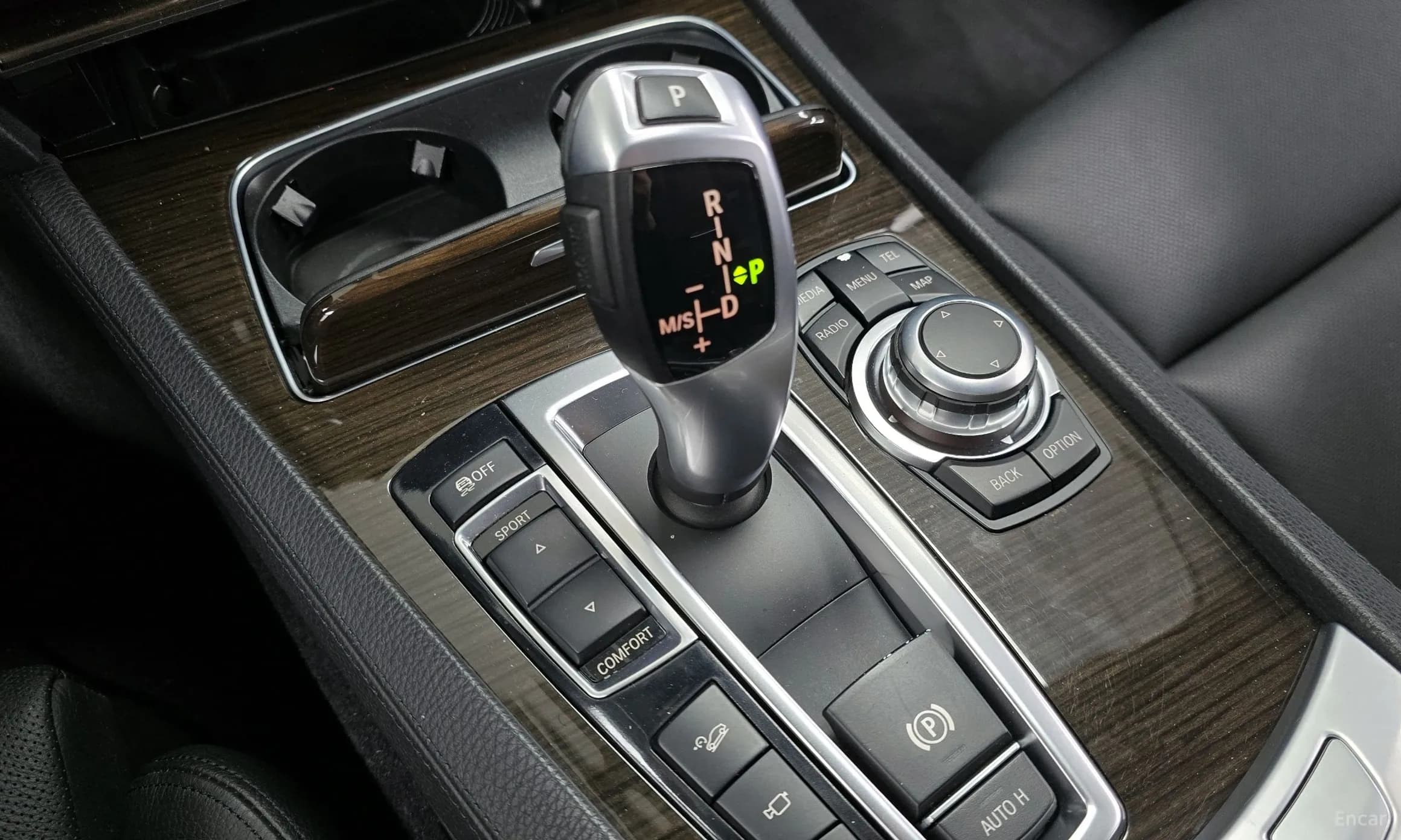 7 Series (F01)