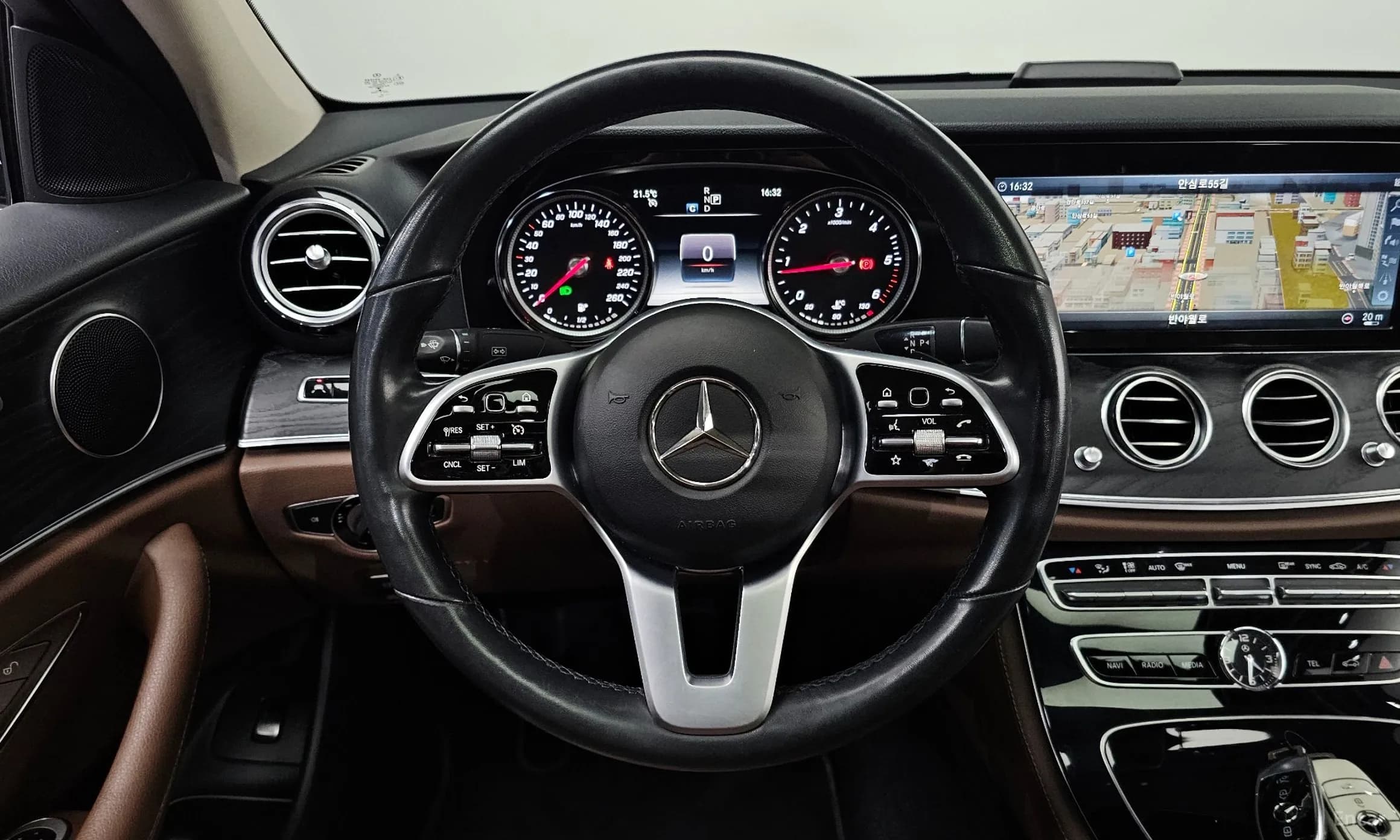 E-Class W213