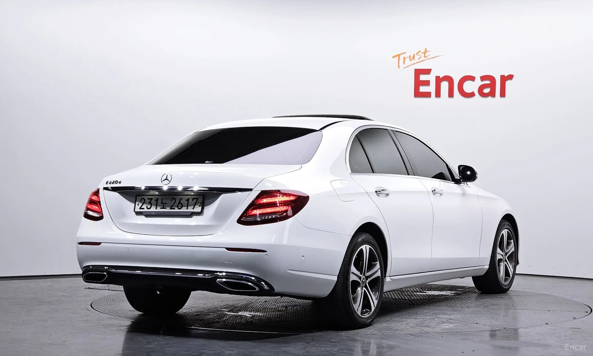 E-Class W213