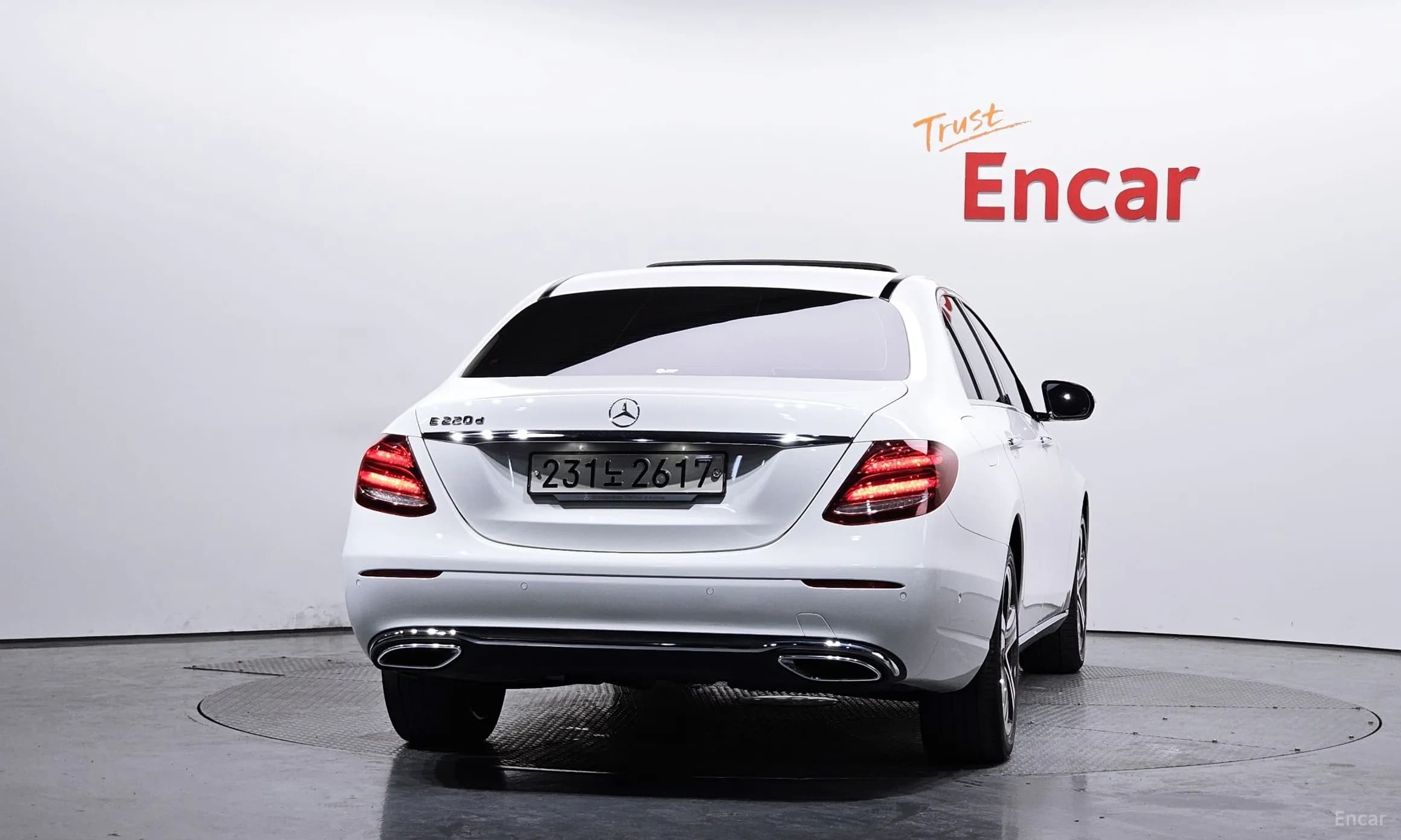 E-Class W213