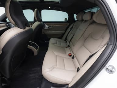S90