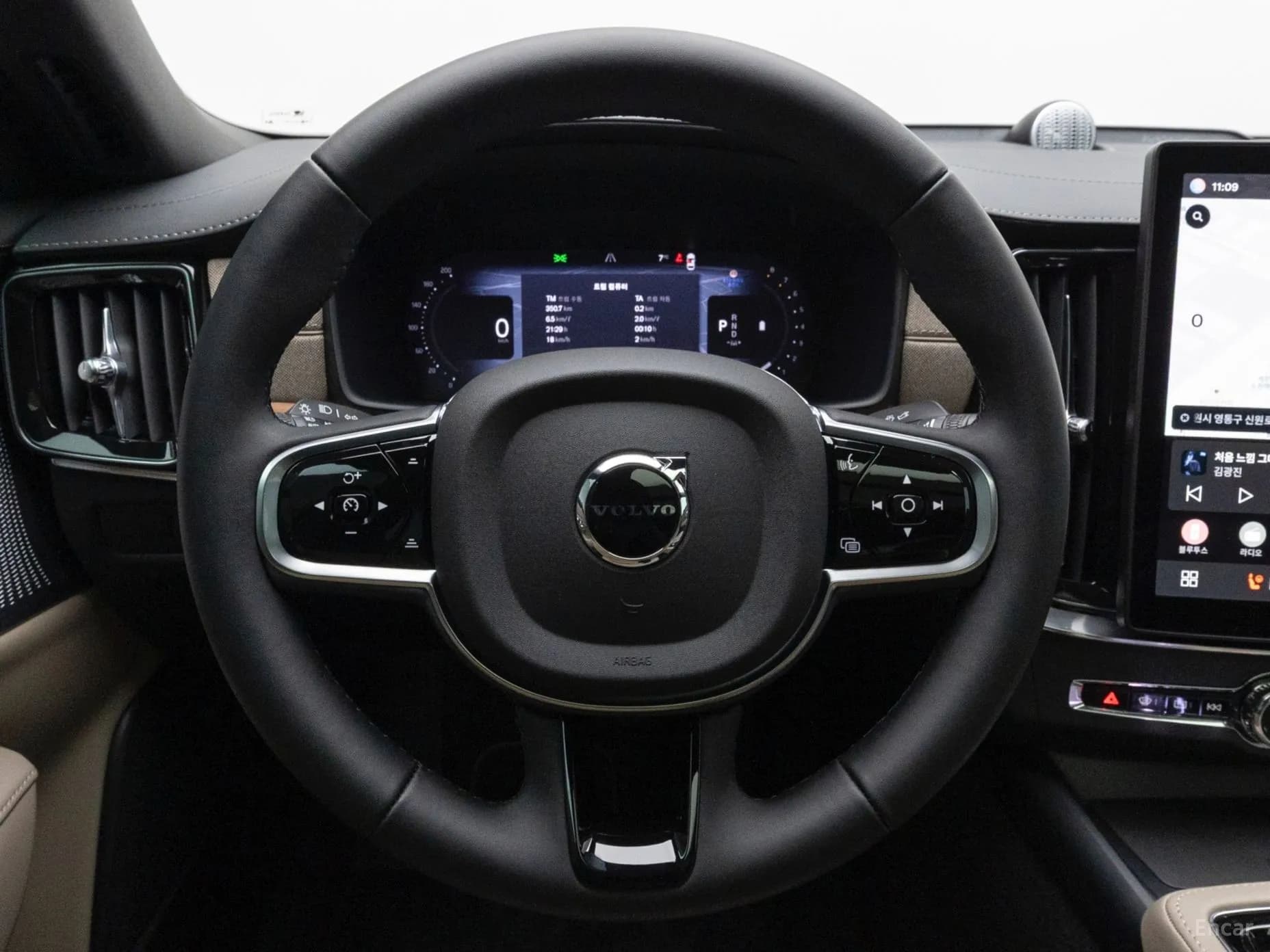 S90