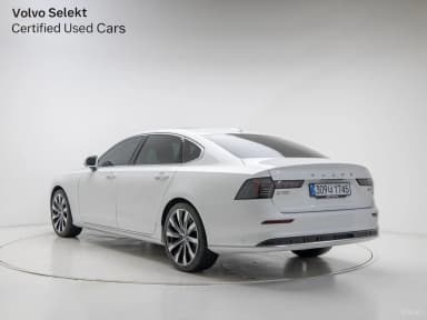S90