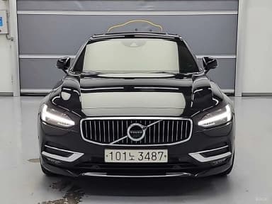 S90