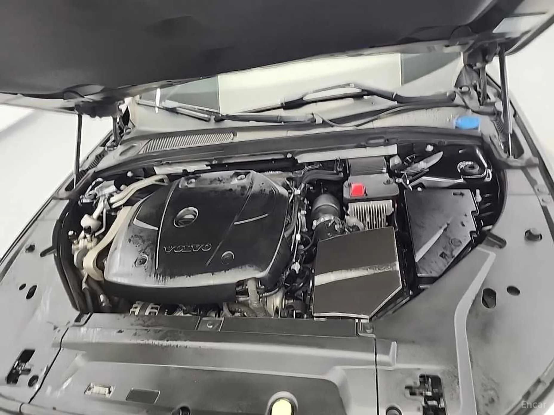 S90