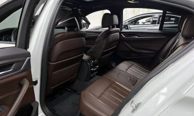 5 Series (G30)