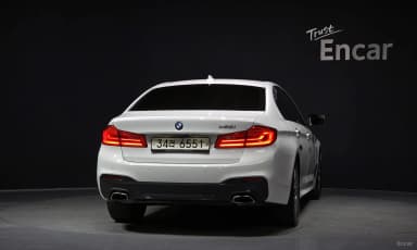 5 Series (G30)