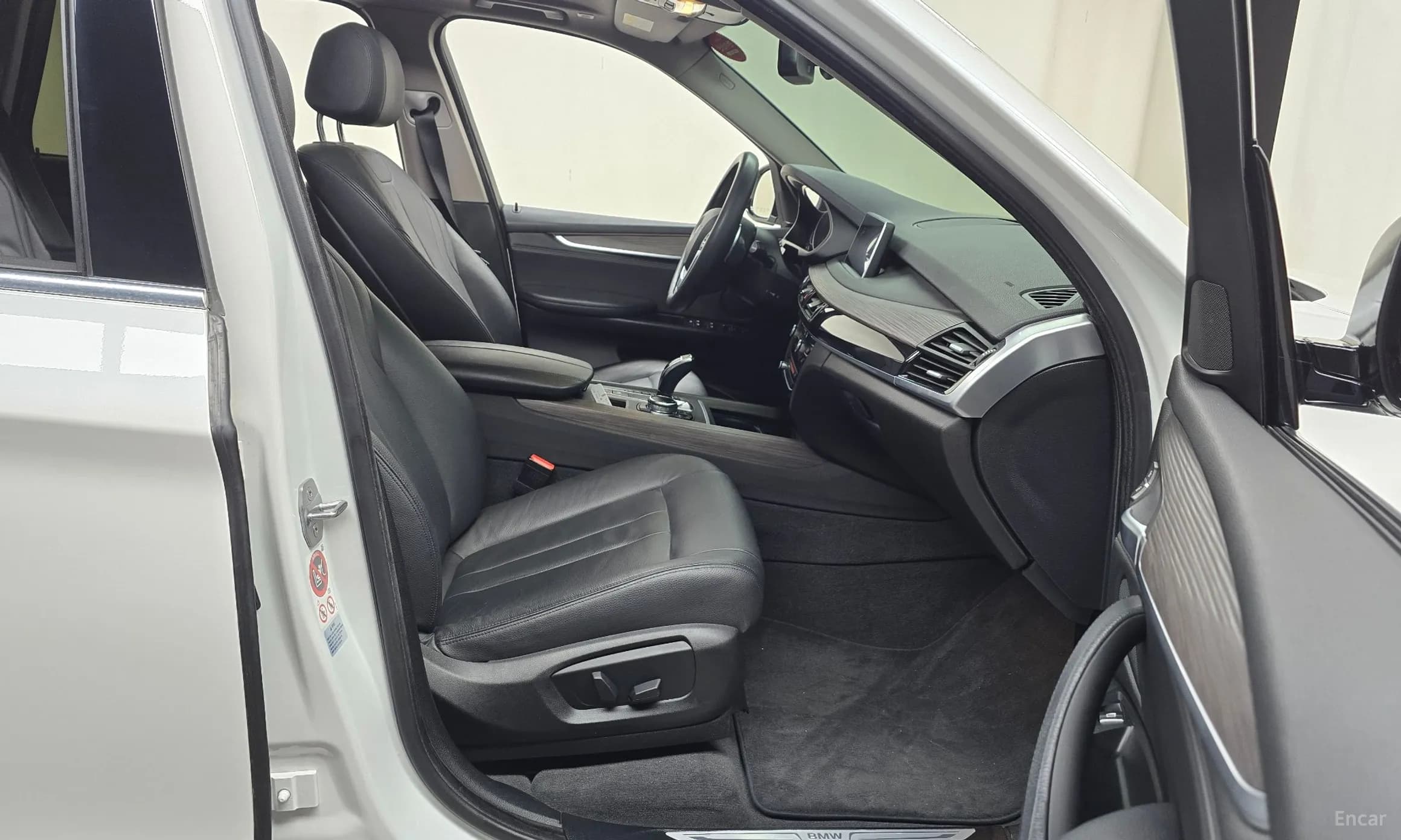 X5 (F15)