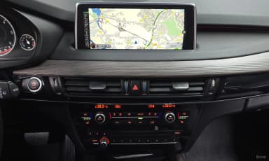 X5 (F15)