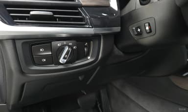 X5 (F15)