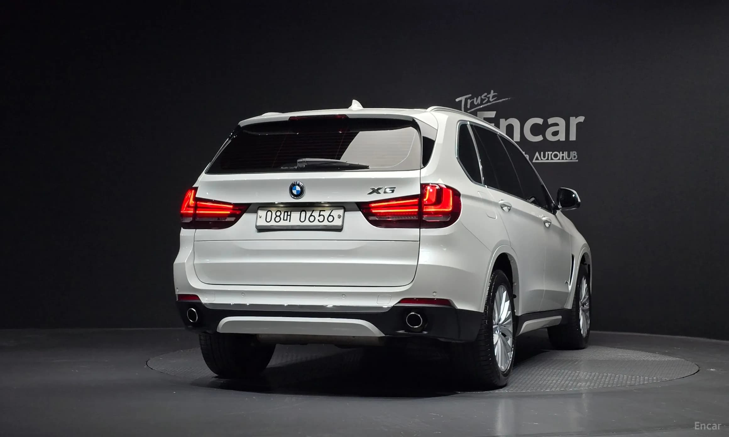 X5 (F15)