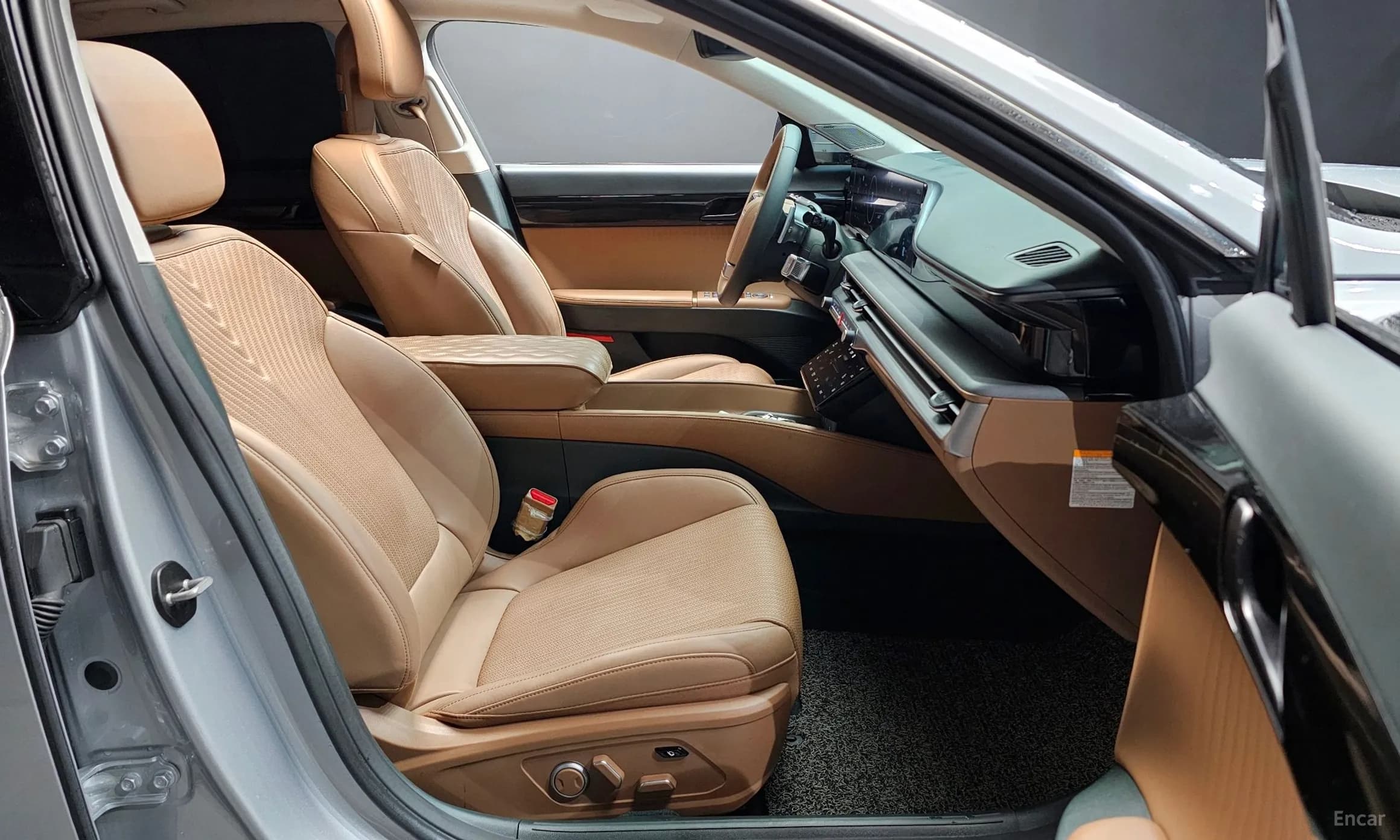 Grandeur Hybrid (GN7)