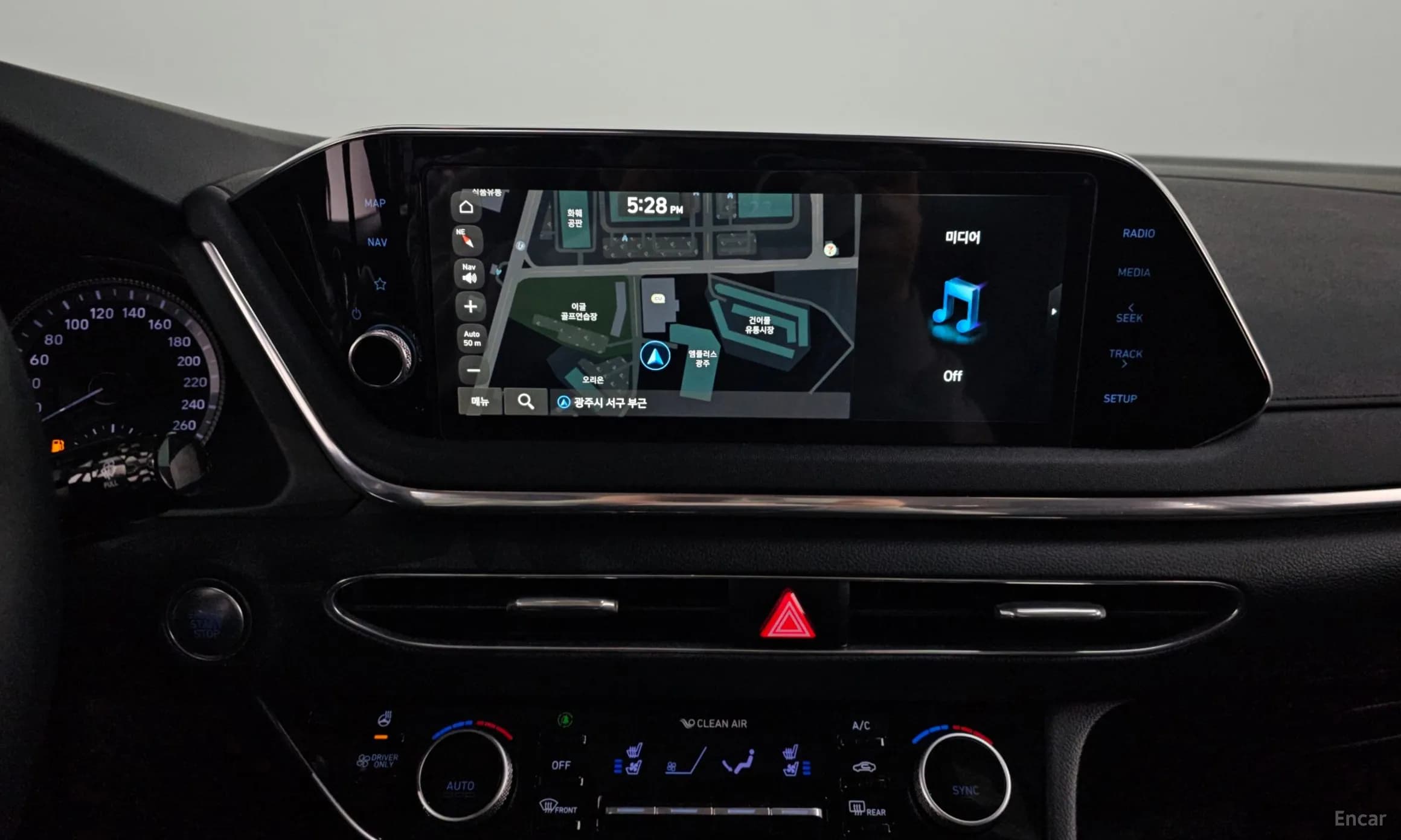 Sonata Hybrid (DN8)