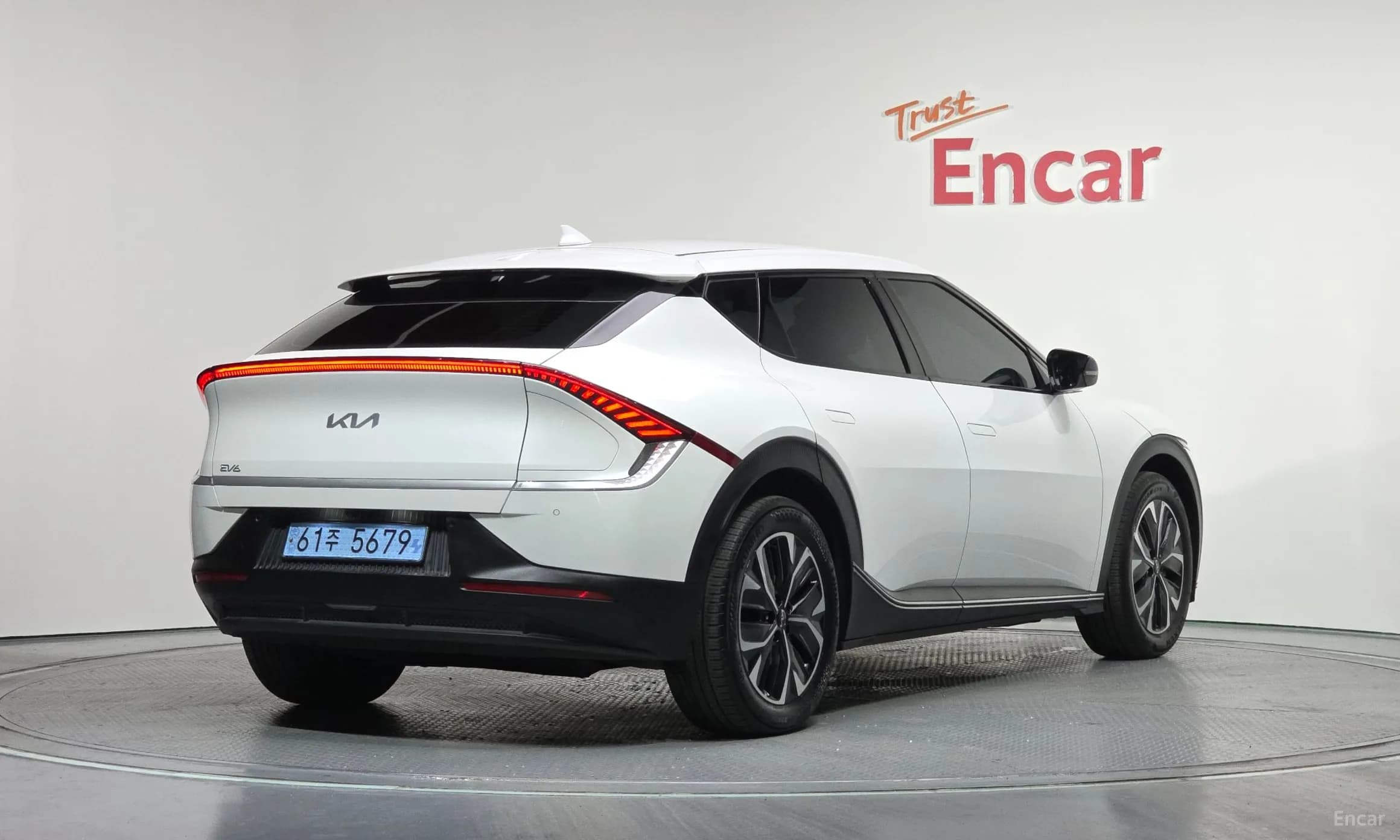 EV6