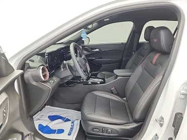 Trax Crossover