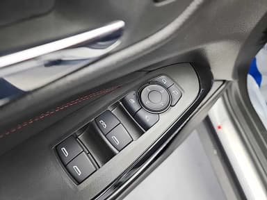 Trax Crossover
