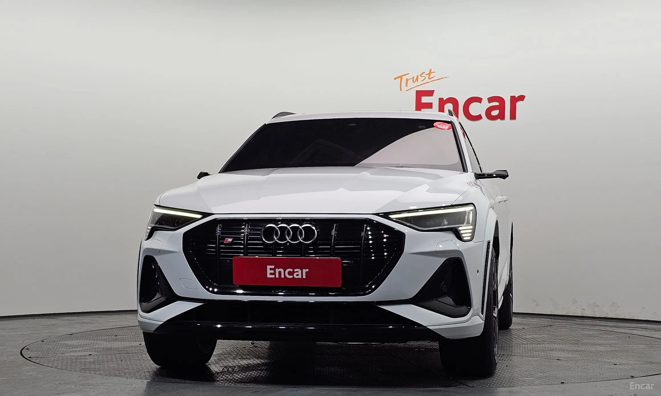 e-tron