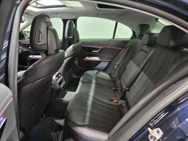 E-Class W214