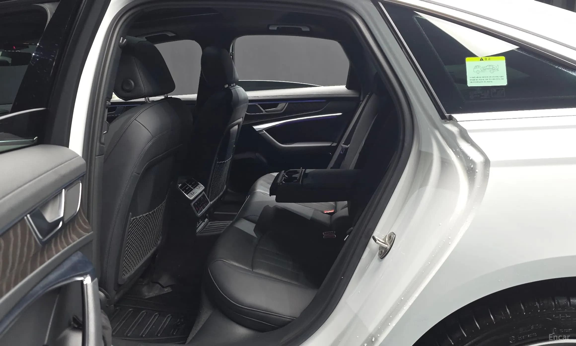 A6 (C8)