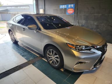 New ES300h