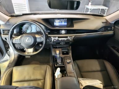 New ES300h