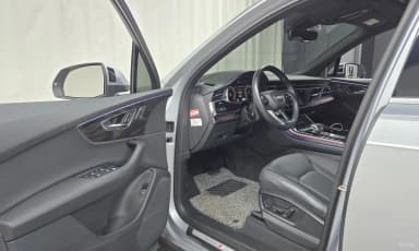 Q7 (4M)