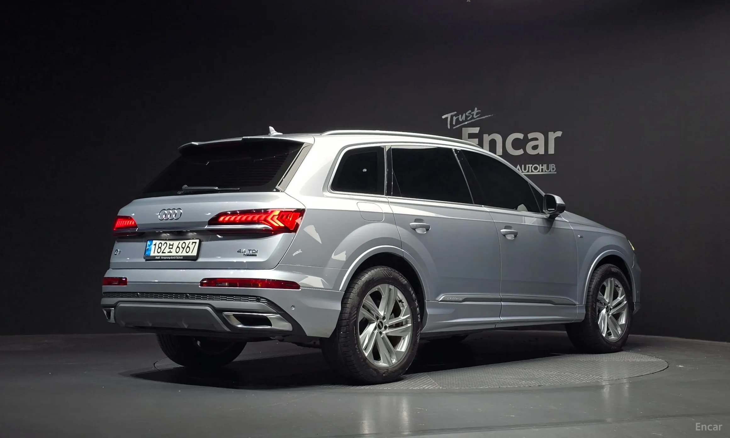 Q7 (4M)