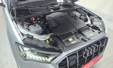 Q7 (4M)