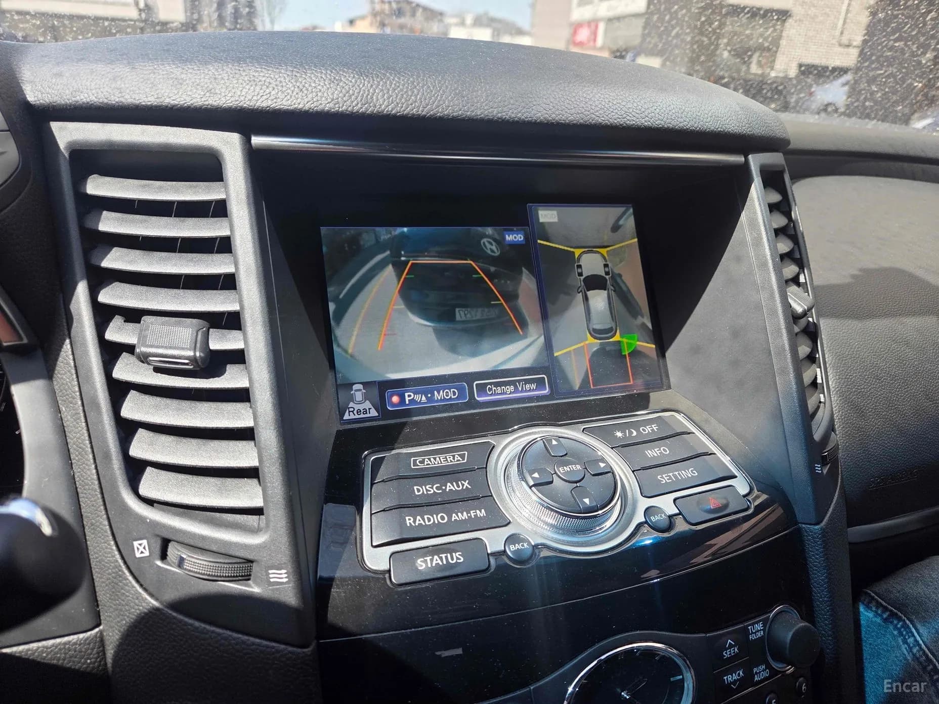 QX70