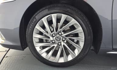 ES300h 7th Generation