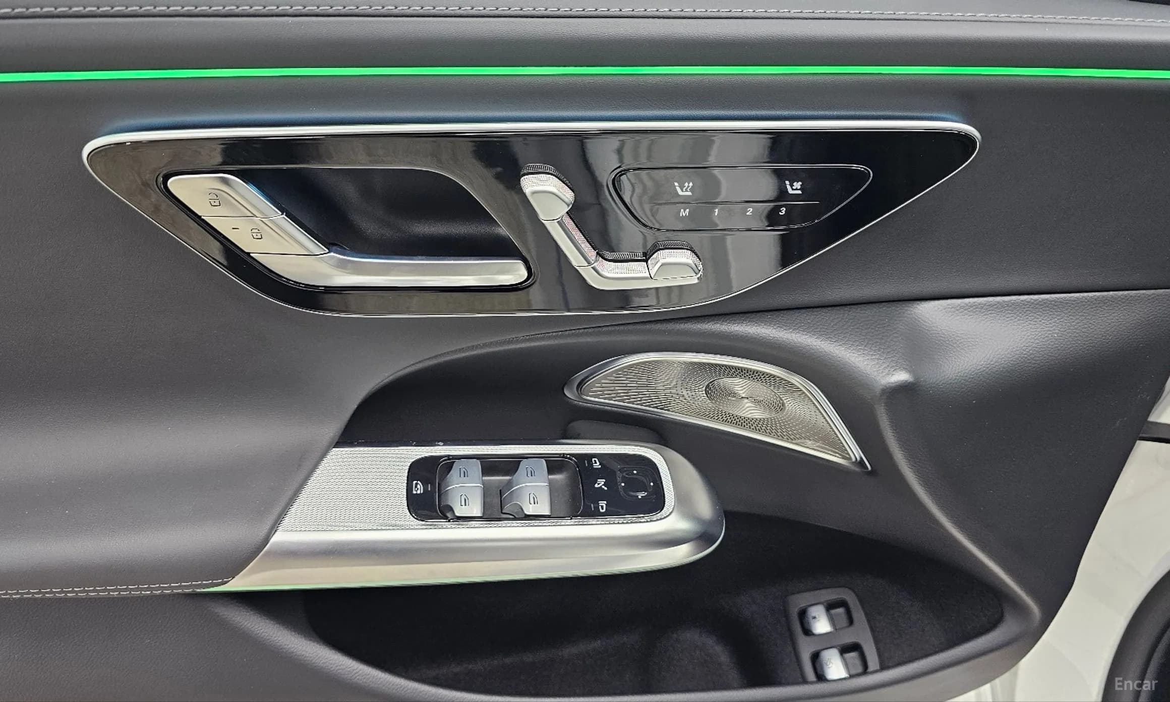 E-Class W214