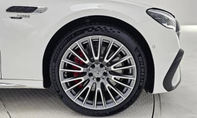 E-Class W214