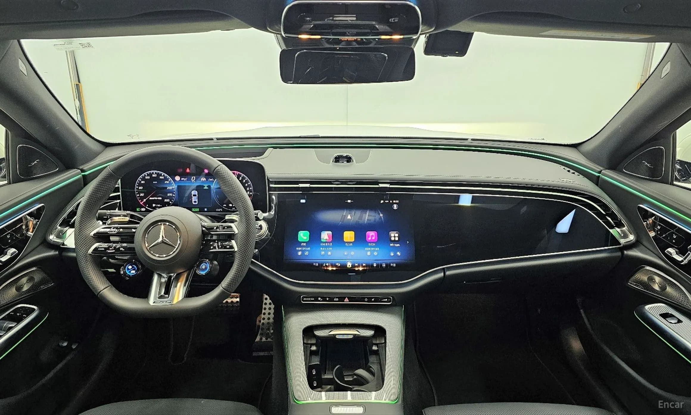 E-Class W214