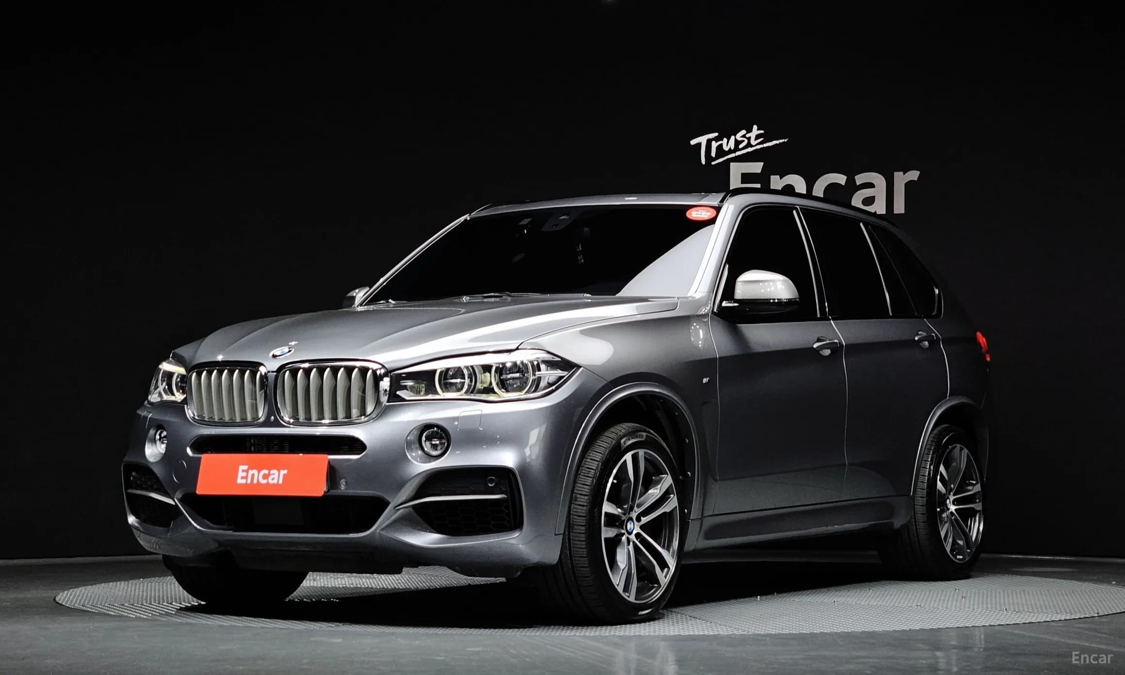 X5 (F15)