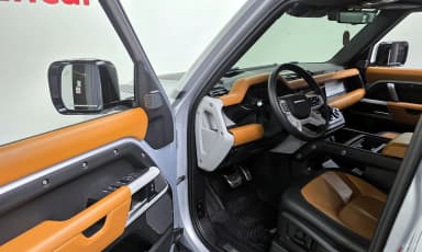 Defender (L663)